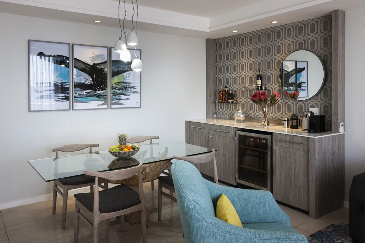 Suite Living Area 2